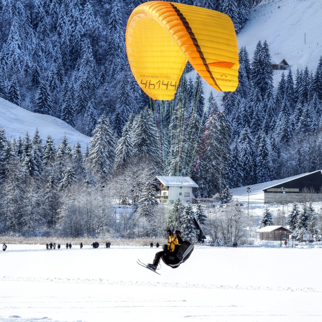 Paragliding